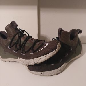 Nike zoom (Army green)